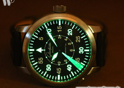 Glashütte Original Senator Navigator 100-09-07-05-04