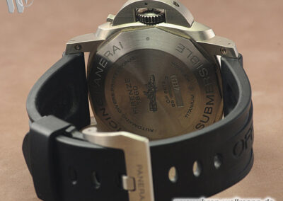 Panerai Luminor Submersible Left Handed PAM00569