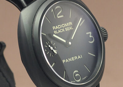 Panerai Radiomir+Black+Seal+Ceramic 4 5384[1]